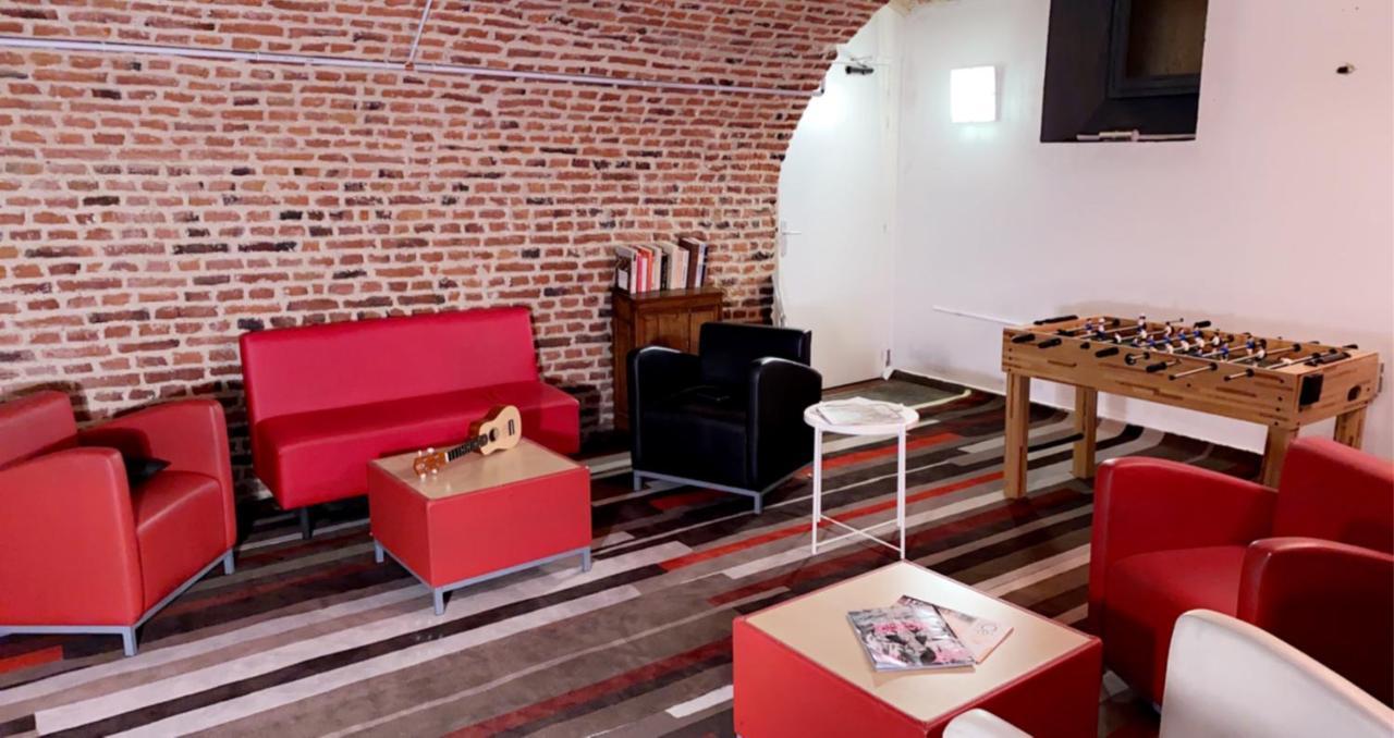 Отель Ibis Douai Centre Экстерьер фото